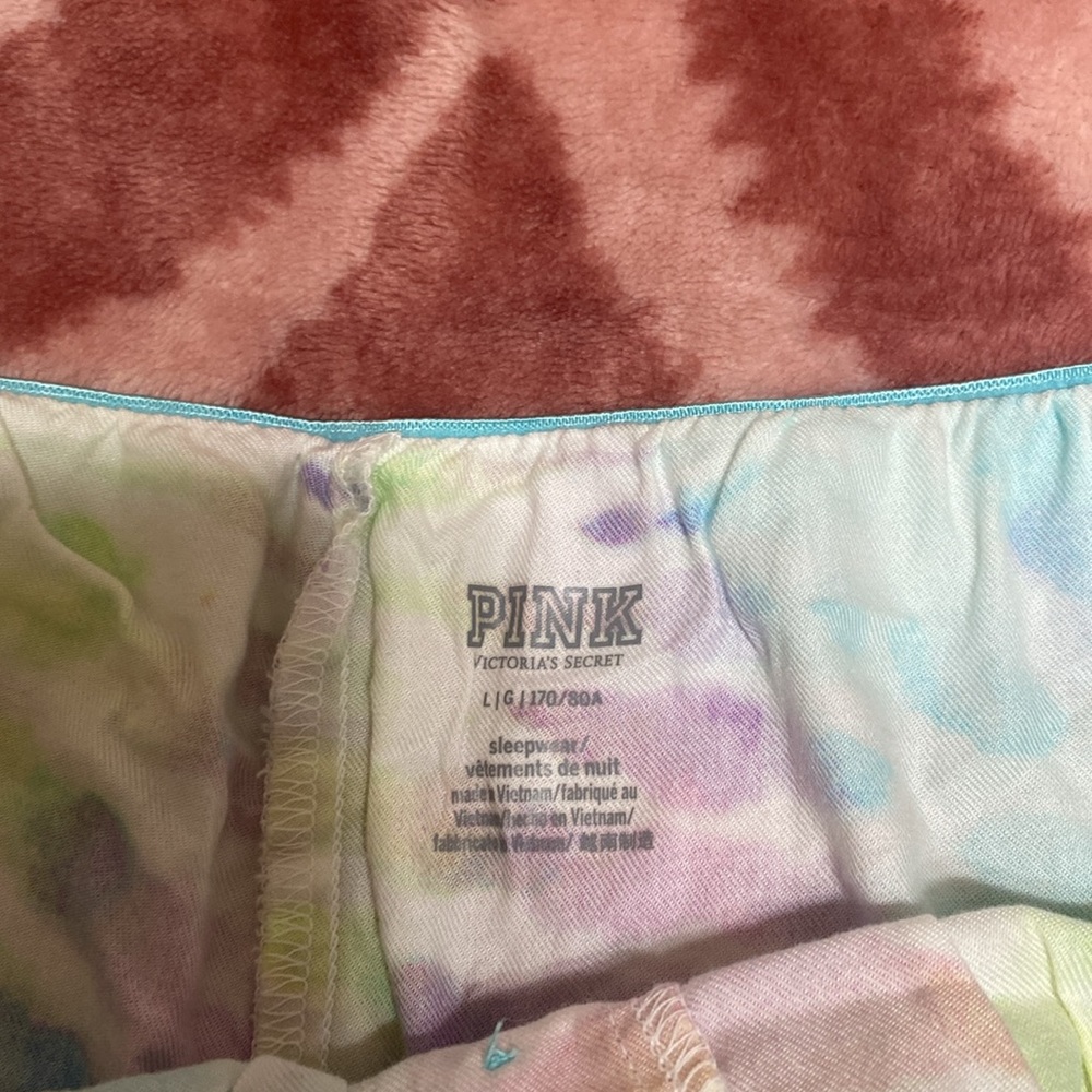 Size large PINK pj shorts - Picture 3 of 5